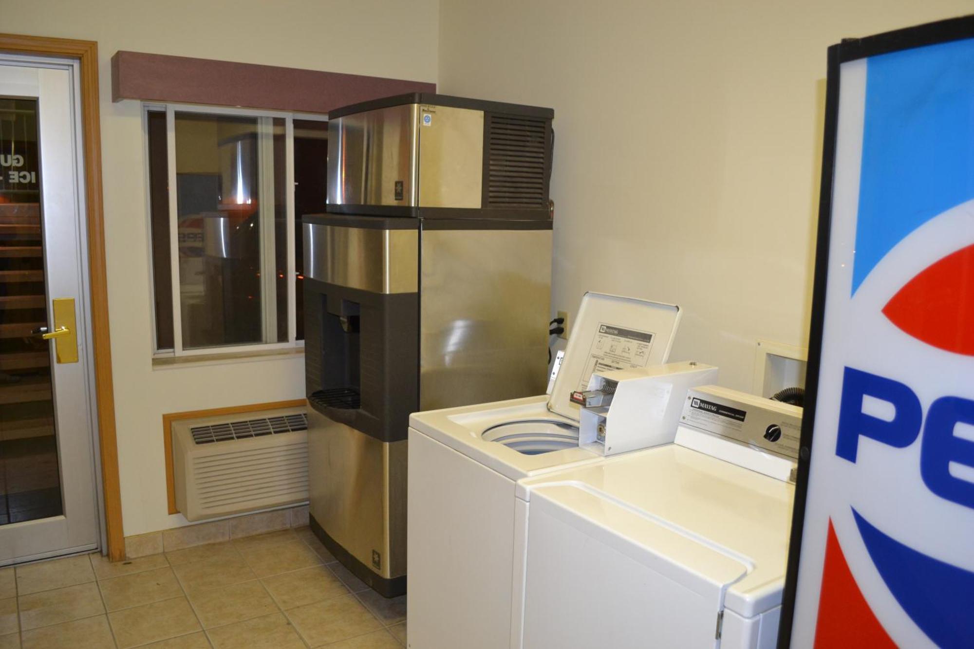 Countryside Suites Omaha Bagian luar foto